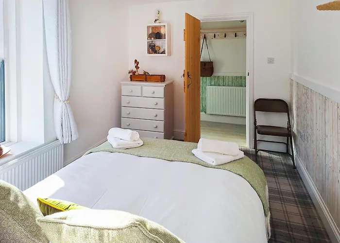 Redgauntlet * Skinburness